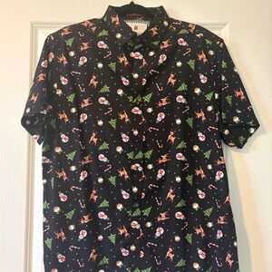 Denim & Flower Black Short-Sleeve Holiday Print Button-Up Shirt